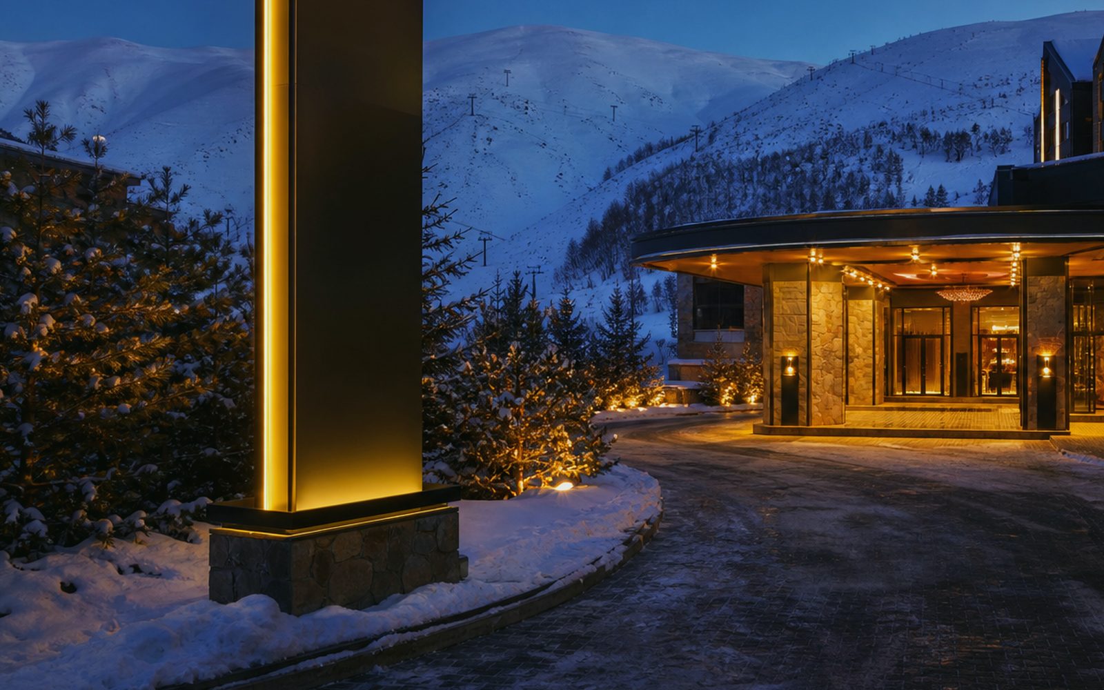 Palandöken Hotel Signage